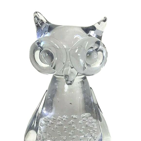 Vintage Clear Glass Owl Paperweight Figurine Controlled Bubble Art Glass 1980s - Picture 1 of 7